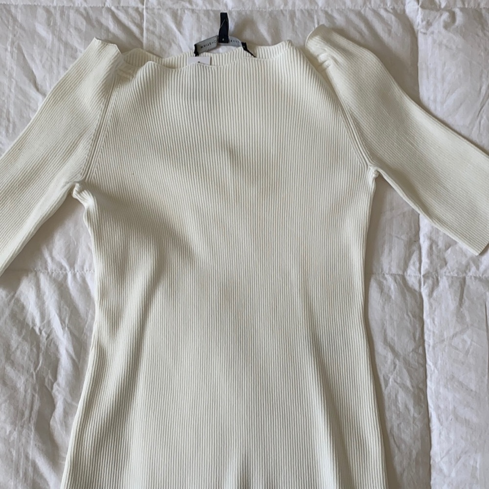 White,Off the shoulder sweater